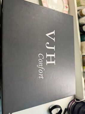 VJH Confort Women's Suede Chukka Boots in Brown